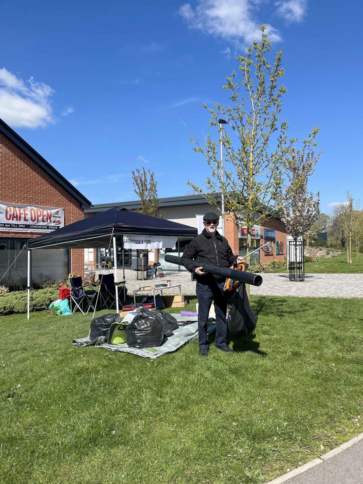 Cllr Lynn at Longhedge Community Action Day 2023